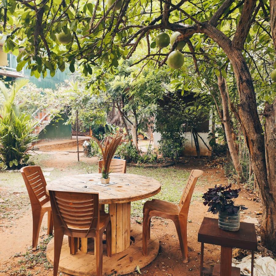 Hotel Jaana Guest Sigiriya Exterior foto